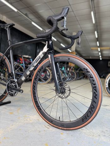 Used Trek Emonda SLR ETap Red Carbon 2024 Road & Gravel, Black — image 3 of 24
