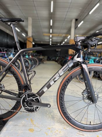 Used Trek Emonda SLR ETap Red Carbon 2024 Road & Gravel, Black — image 12 of 24