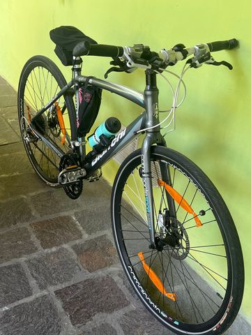 Used Bianchi Camaleonte Shimano Deore LX 2011 Road & Gravel, Light Gray — image 2 of 4