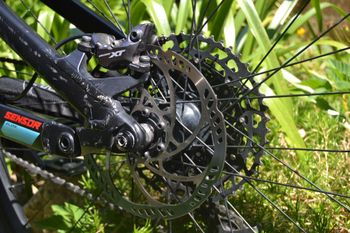 Used GT Sensor Carbon Elite 2019 2019 Mountainbike, Black, 29 — image 3 of 16