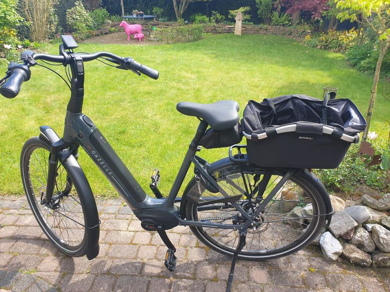 Used Gazelle Grenoble 2025 Urban, Light Gray — image 1 of 5