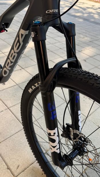 Used Orbea Oiz Shimano SLX 2026 Mountainbike, Black — image 7 of 7