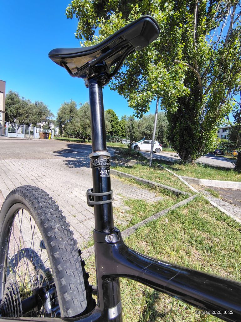 Used Giant XTC Advanced 29 1.5 2022 2022 Mountainbike, Light Gray, 29 — image 4 of 5