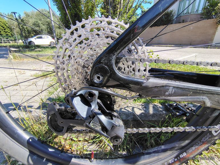 Used Giant XTC Advanced 29 1.5 2022 2022 Mountainbike, Light Gray, 29 — image 3 of 5