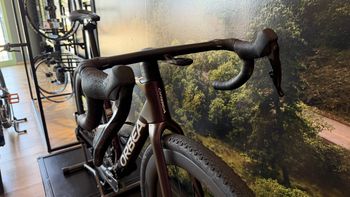 Used Orbea Terra SRAM Rival eTap AXS 2026 Road & Gravel, Purple — image 6 of 8