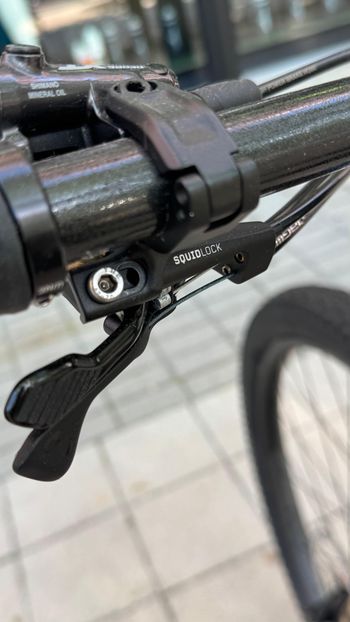 Used Orbea OIZ M10 2025 2025 Mountainbike, Green — image 8 of 10