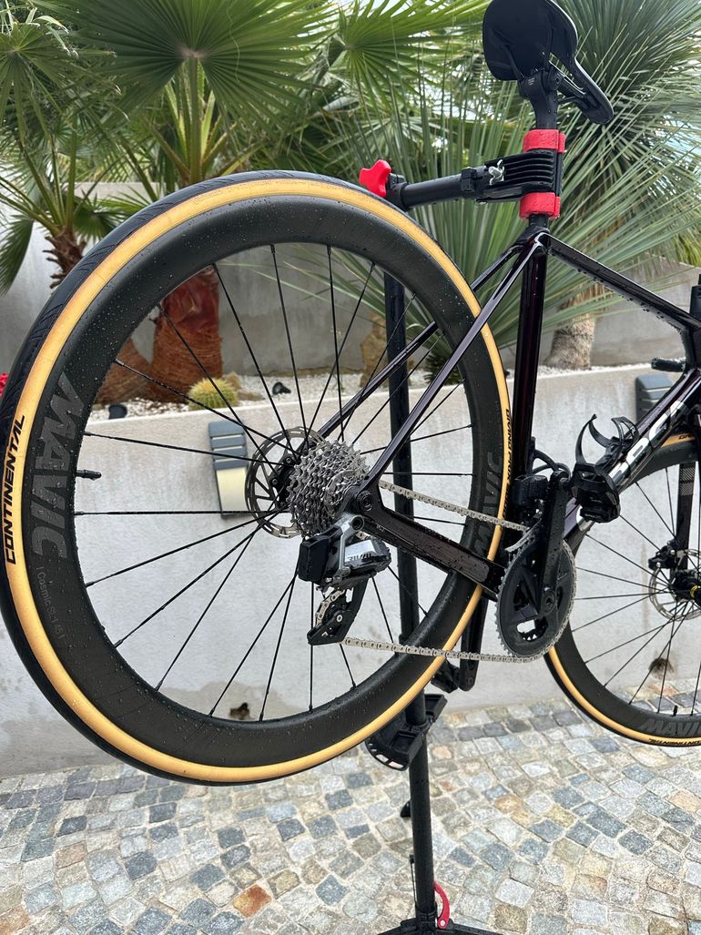 Used Orbea ORCA M31eTEAM 2024 2024 Road & Gravel, Red — image 6 of 6