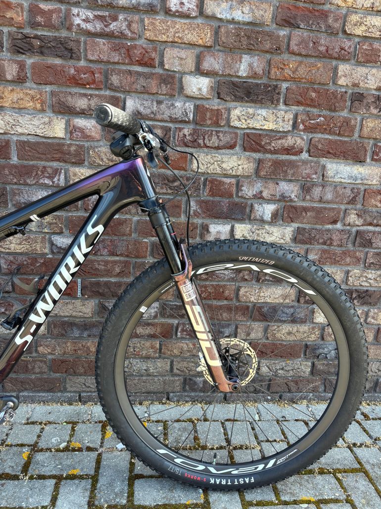 Used Specialized S-Works Epic World Cup - SRAM XX AXS, RockShox Ultimate 2025 2025 Mountainbike, Red, 29 — image 3 of 7