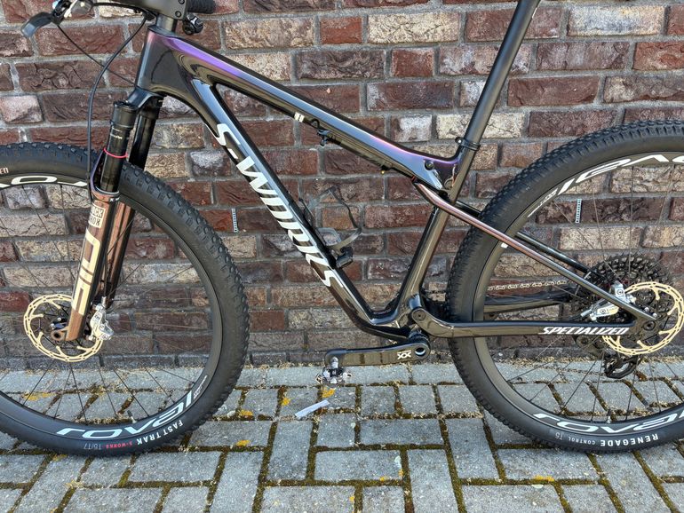 Used Specialized S-Works Epic World Cup - SRAM XX AXS, RockShox Ultimate 2025 2025 Mountainbike, Red, 29 — image 7 of 7
