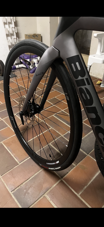 Bianchi Oltre Shimano 105 2023 Road & Gravel de segunda mano, Gris claro — imagen 9 de 11