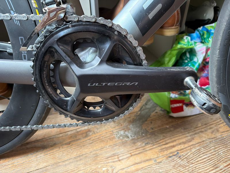 Bianchi Oltre Shimano 105 2023 Road & Gravel de segunda mano, Gris claro — imagen 5 de 11