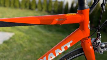 Used Giant Giant Rennrad Shimano 105 2011 Road & Gravel, Orange — image 4 of 8