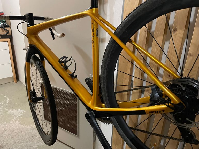 Used Scott Addict Gravel 10 2020 2020 Road & Gravel, Orange — image 7 of 8