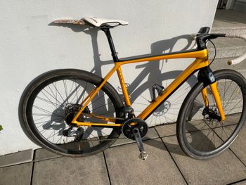 Used Scott Addict Gravel 10 2020 2020 Road & Gravel, Orange — image 2 of 8