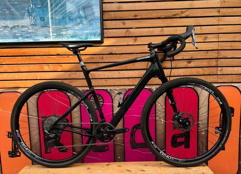 Used Cannondale Topstone Carbon 2 Lefty 2025 2025 Road & Gravel, Black — image 11 of 13