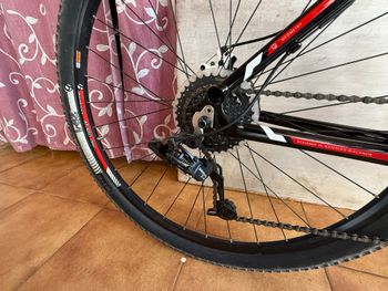 Used Trek Marlin 2013 2013 Mountainbike, Black, 27.5 — image 3 of 10