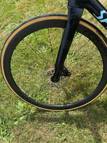 Used Specialized Tarmac SL8 Expert - SRAM Rival AXS 2024 2024 Road & Gravel, Black — image 5 of 5