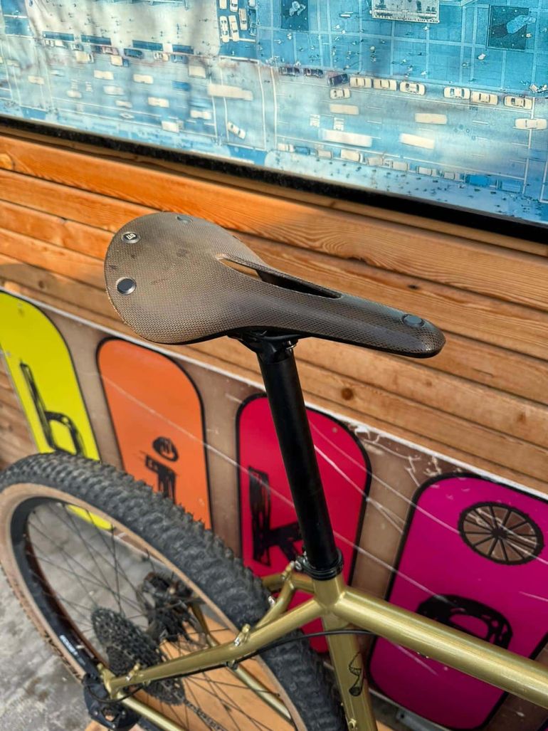 Used Surly Karate Monkey 2025 2025 Mountainbike, Orange, 27.5 — image 11 of 12