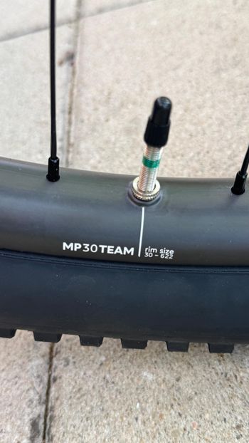Used Orbea OIZ M10 2025 2025 Mountainbike, Black — image 9 of 9