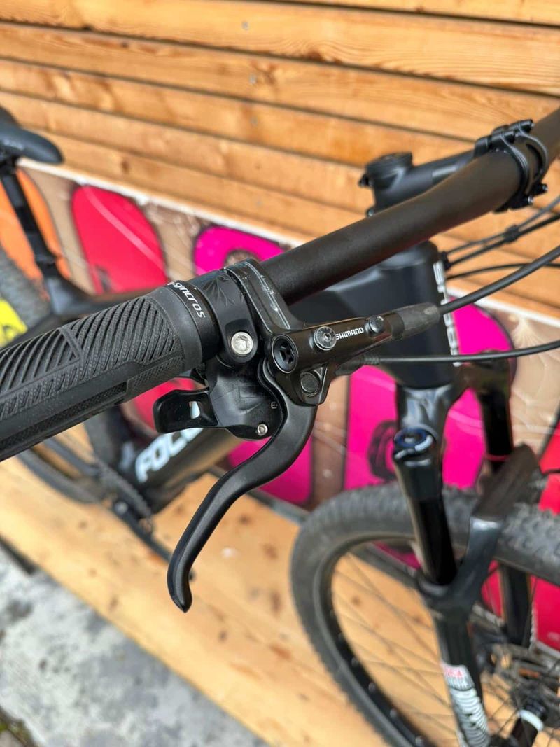 Used Focus RAVEN² 9.7 2022 2022 Mountainbike, Black, 29 — image 6 of 12