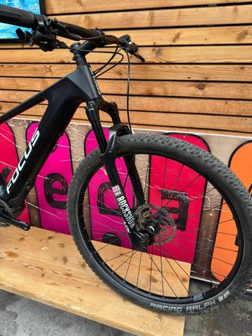 Used Focus RAVEN² 9.7 2022 2022 Mountainbike, Black, 29 — image 11 of 12