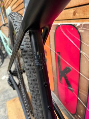 Used Focus RAVEN² 9.7 2022 2022 Mountainbike, Black, 29 — image 8 of 12