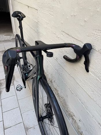 Used Velobuild Velobuild Custom SRAM Rival eTap AXS 2025 Road & Gravel, Green — image 6 of 21