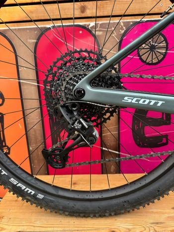 Used Scott Contessa Scale 920 2025 2025 Mountainbike, Hellgrau, 29 — image 6 of 11