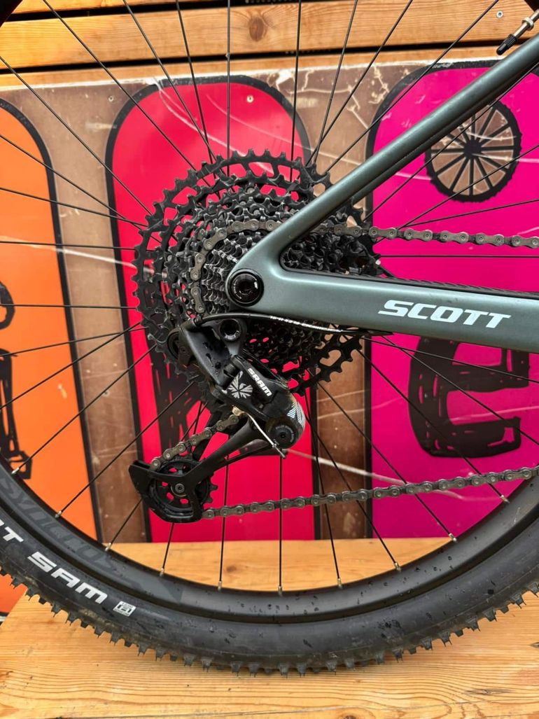 Used Scott Contessa Scale 920 2025 2025 Mountainbike, Hellgrau, 29 — image 6 of 11