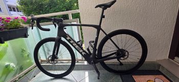 Used Trek Domane+ SLR 6 2023 2023 Road & Gravel, Black — image 4 of 5