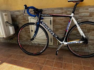 Wilier Custom Shimano Dura Ace 2011 Road & Gravel usato, Bianco — immagine 9 di 20