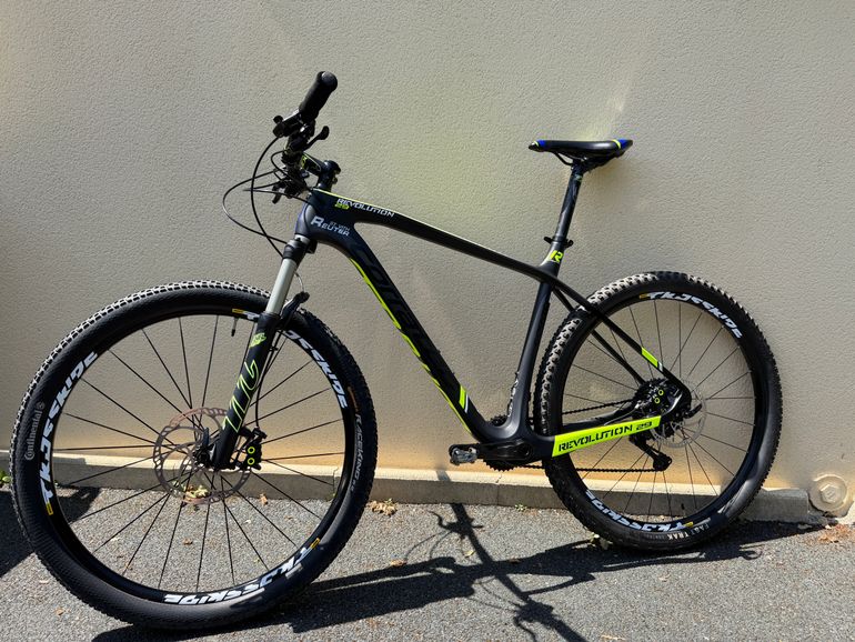 Used Corratec Revolution 29 LTD 2016 Mountainbike, Black — image 2 of 14