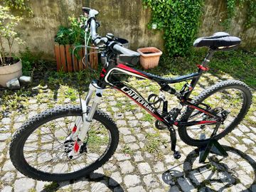 Cannondale Custom SRAM X7 2011 Mountainbike usato, Nero — immagine 17 di 17