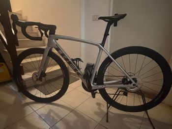 Used Trek Émonda SL 5 Disc 2022 2022 Road & Gravel