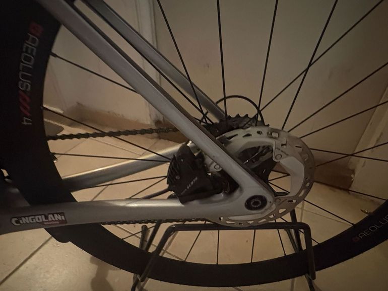Used Trek Émonda SL 5 Disc 2022 2022 Road & Gravel, Light Gray — image 2 of 2