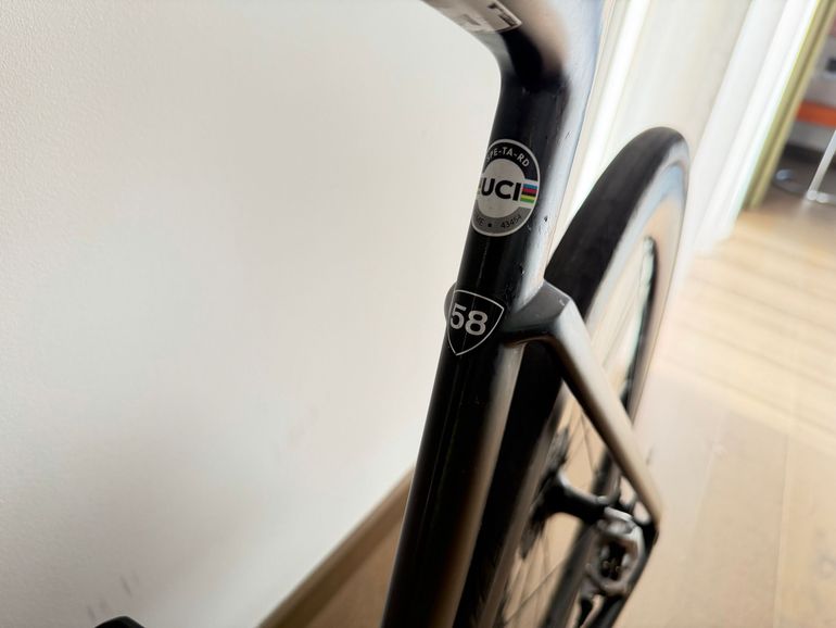 Used Specialized S-Works Tarmac SL7 - SRAM Red eTap AXS 2021 2021 Road & Gravel, Green — image 3 of 16