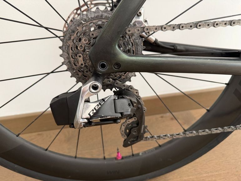 Used Specialized S-Works Tarmac SL7 - SRAM Red eTap AXS 2021 2021 Road & Gravel, Green — image 14 of 16
