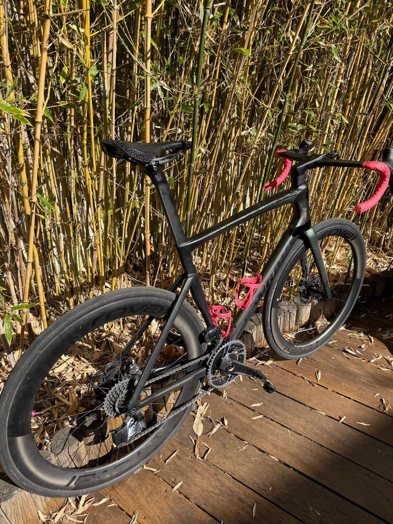 Used Specialized S-Works Tarmac SL7 - SRAM Red eTap AXS 2021 2021 Road & Gravel, Green — image 1 of 4