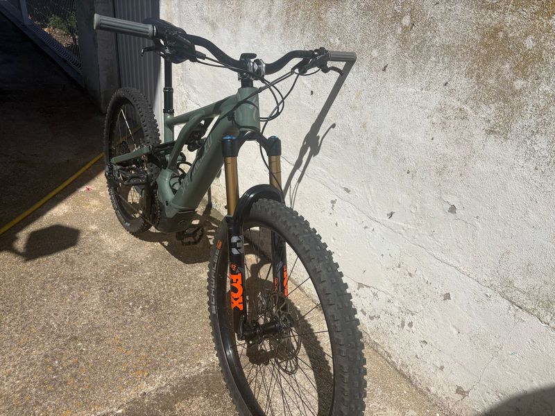 Specialized Turbo Levo SRAM GX Eagle 2023 Mountainbike usato, Verde — immagine 8 di 9