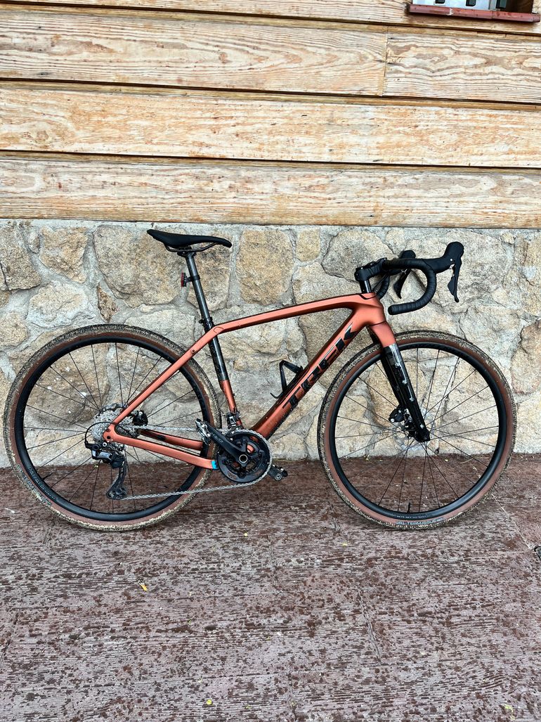 Used Trek Checkpoint SL 5 2024 2024 Road & Gravel — image 1 of 12
