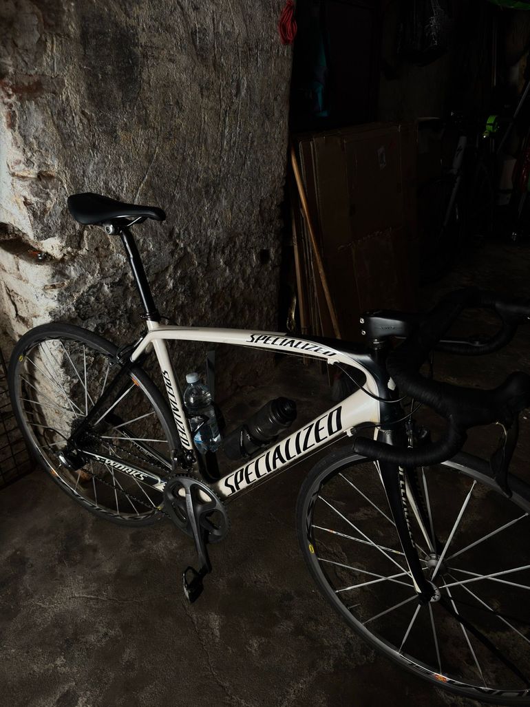 Used Specialized S-Works Tarmac SI2 2010 Specialized S-Works Tarmac SI2 2010 Custom Shimano Dura Ace 2010 Road & Gravel, White — image 5 of 5