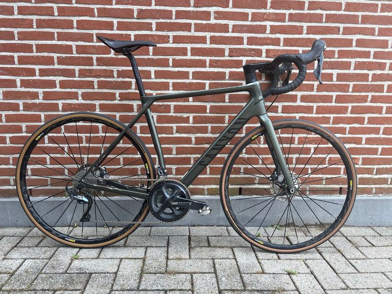 Used Canyon Endurace Shimano Ultegra 2021 Road & Gravel, Green — image 2 of 11
