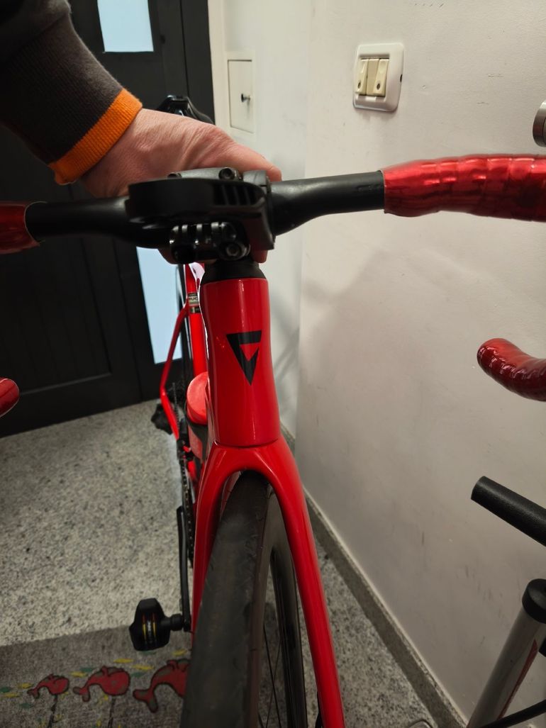 Used Giant Propel Advanced Pro 1 2023 2023 Road & Gravel, Red — image 17 of 18