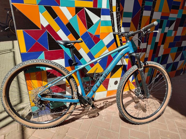 Used CUBE ATTENTION, SL 2022 2022 Mountainbike, Blue, 27.5, 29 — image 2 of 10