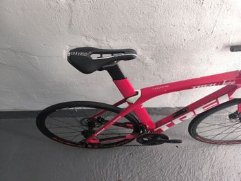 Used Trek Madone Shimano 105 2020 Road & Gravel, Red — image 7 of 8