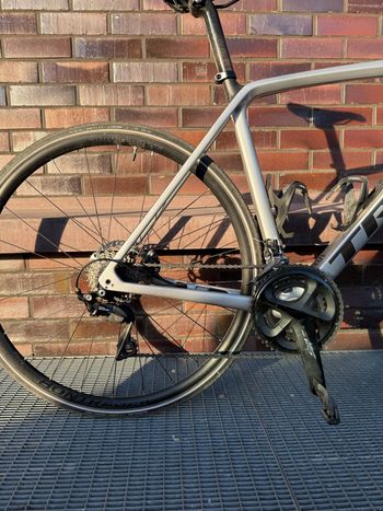 Used Trek Émonda SL 5 2024 2024 Road & Gravel, Light Gray — image 8 of 11
