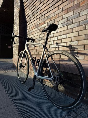 Brugt Trek Émonda SL 5 2024 2024 Road & Gravel — billede 3 af 11