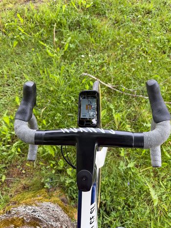 Used Canyon Aeroad CF SL Disc 8.0 Di2 2019 2019 Road & Gravel — image 4 of 4