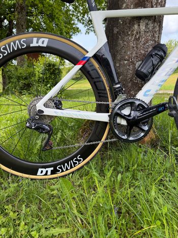 Used Canyon Aeroad CF SL Disc 8.0 Di2 2019 2019 Road & Gravel — image 3 of 4
