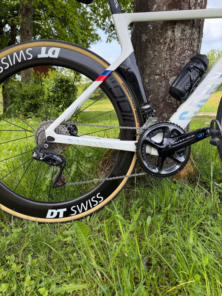 Used Canyon Aeroad CF SL Disc 8.0 Di2 2019 2019 Road & Gravel — image 3 of 4